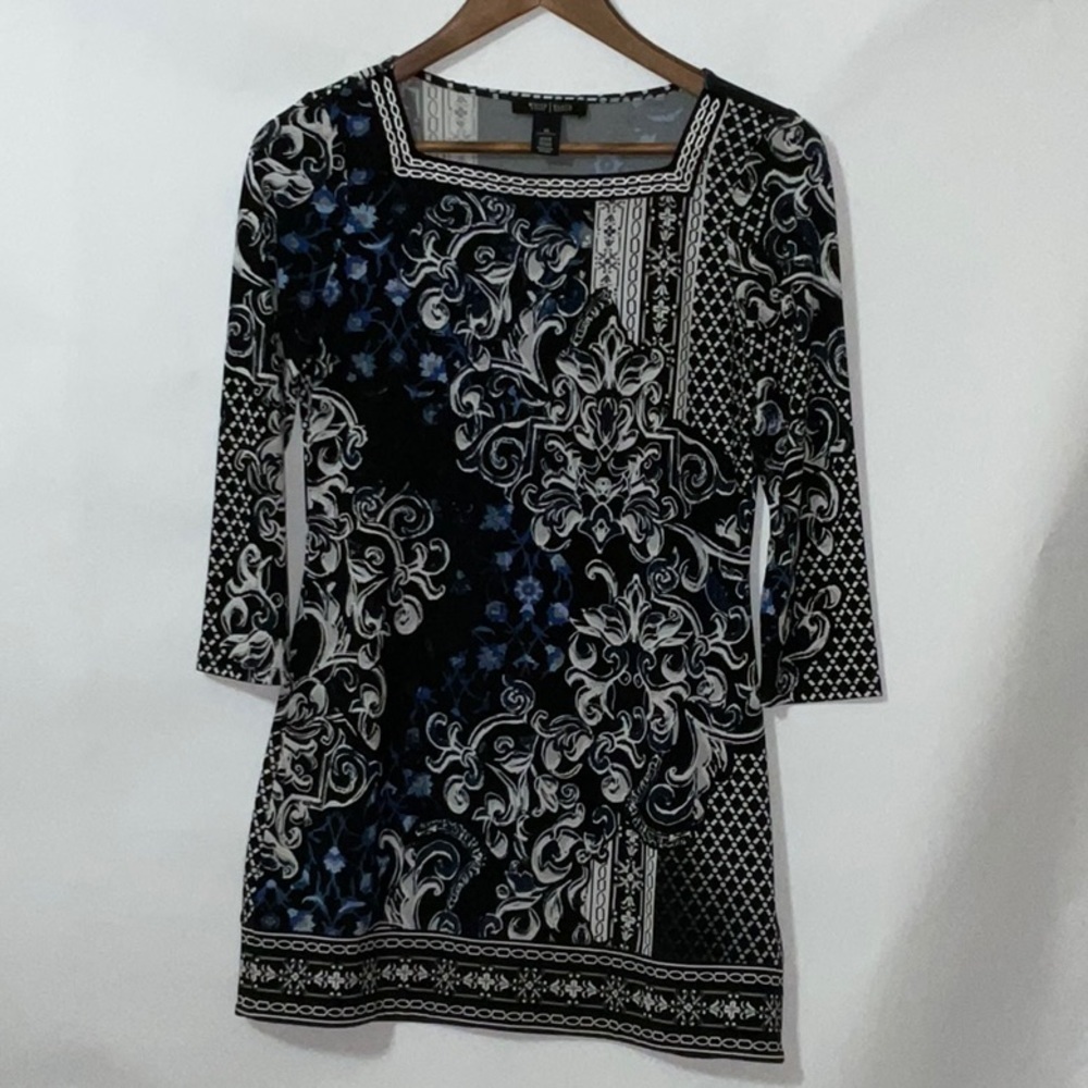 White House Black Market,  Size XS